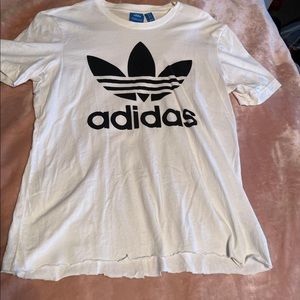 Adidas T-shirt